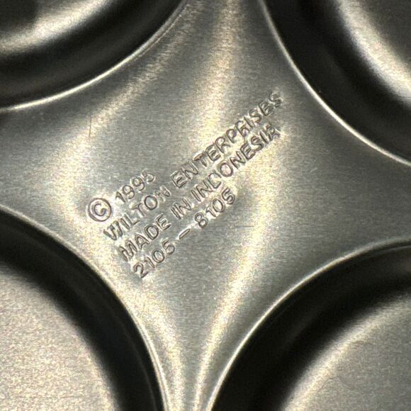Wilton Lollipop Cookie Aluminum Cake Pan 1995 #2105-8105 VTG Baking Kitchenware - Picture 3 of 3